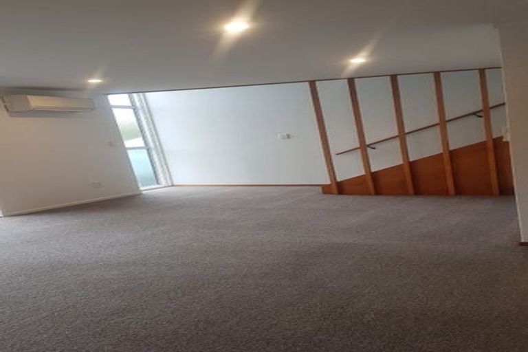 Photo of property in 4/43 Wallace Road, Papatoetoe, Auckland, 2025