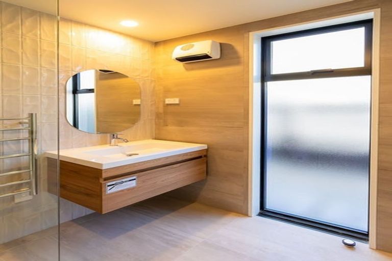 Photo of property in 21d Proctor Street, Papanui, Christchurch, 8053