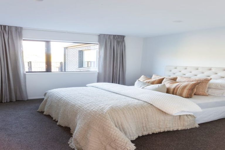 Photo of property in 4/11 Truscotts Road, Heathcote Valley, Christchurch, 8022