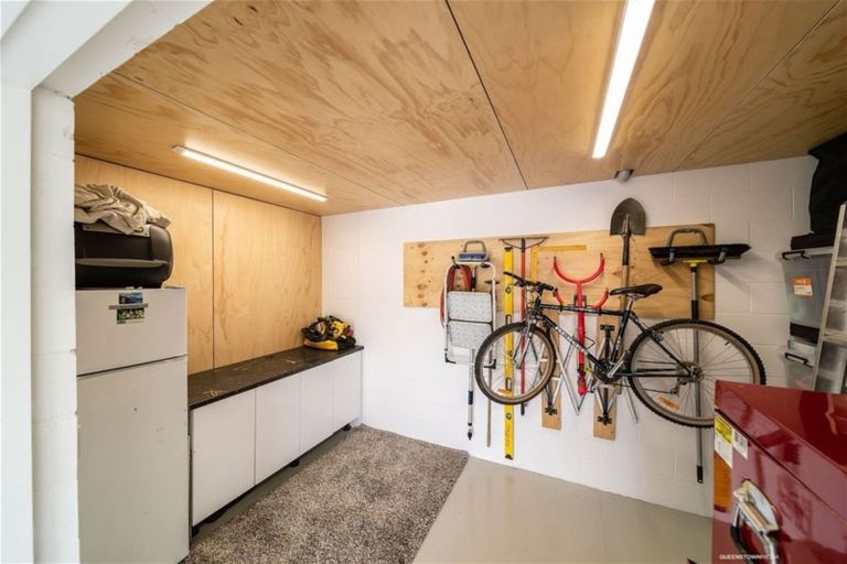 Photo of property in 7a Rannoch Drive, Jacks Point, Queenstown, 9371