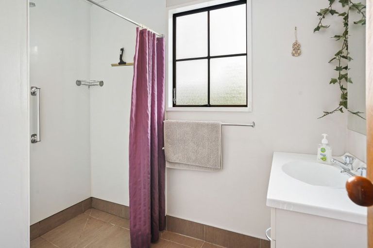 Photo of property in 12 Reeves Street, Cheviot, 7310