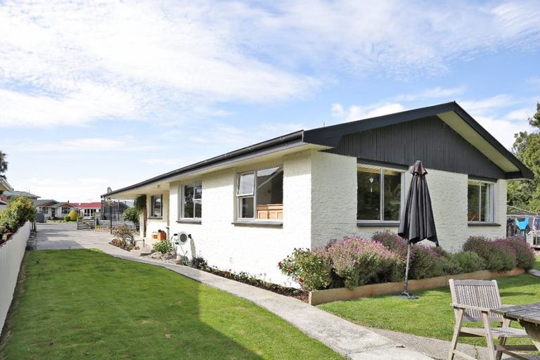 Photo of property in 68 Hillary Street, Winton, 9720