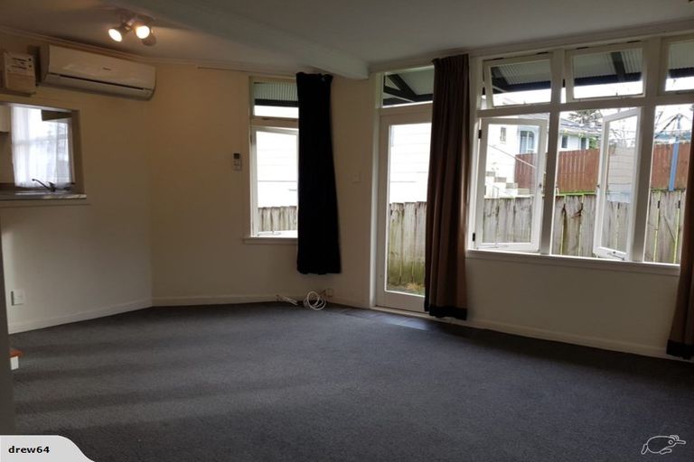 Photo of property in 10b Howard Road, Taradale, Napier, 4112