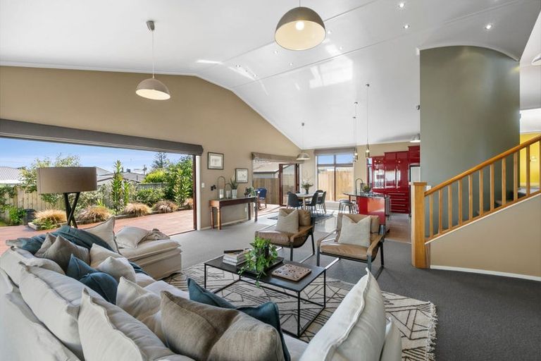 Photo of property in 53 Clemow Road, Fitzroy, New Plymouth, 4312