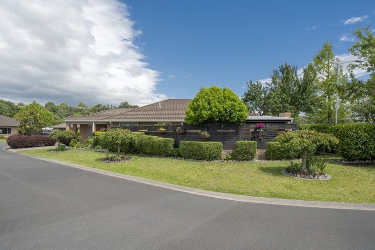 Photo of property in 2 Barometer Way, Pyes Pa, Tauranga, 3112