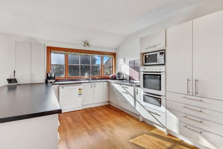 Photo of property in 6 O'halloran Drive, Halswell, Christchurch, 8025