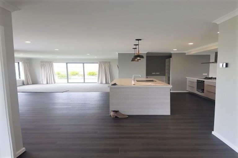 Photo of property in 71 John Burke Drive, Aotea, Porirua, 5024