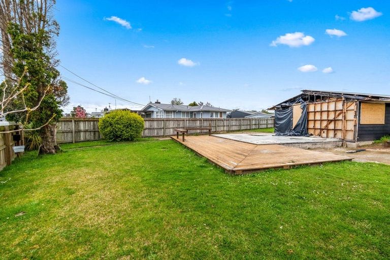 Photo of property in 22 Fenruss Street, Fairy Springs, Rotorua, 3015
