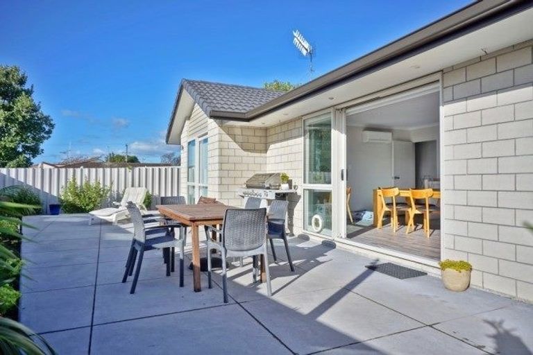 Photo of property in 12b Barrow Place, Te Puke, 3119