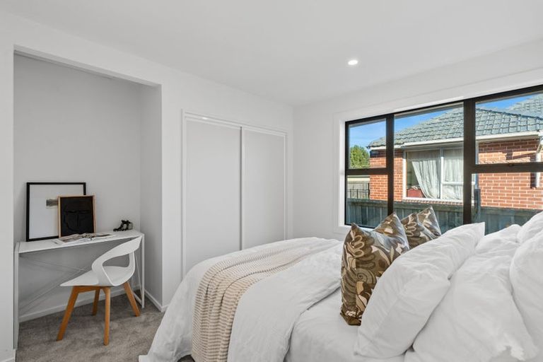 Photo of property in 68 Russley Road, Russley, Christchurch, 8042