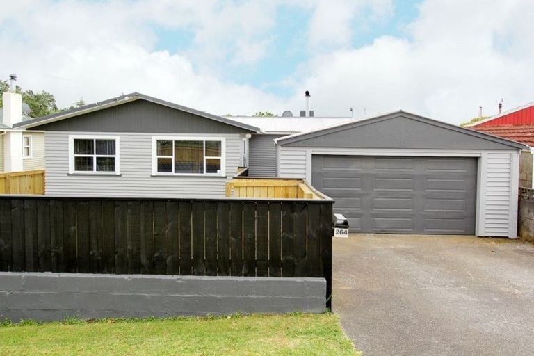 Photo of property in 264 Frankley Road, Ferndale, New Plymouth, 4310