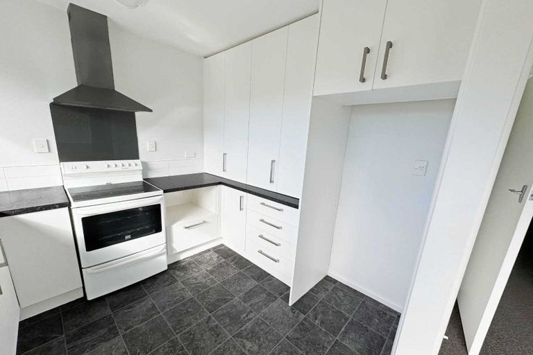 Photo of property in 1/12 Molesworth Place, Somerfield, Christchurch, 8024