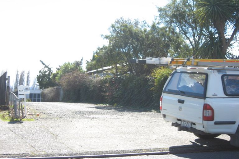 Photo of property in 123 Te Rangitautahanga Road, Turangi, 3334