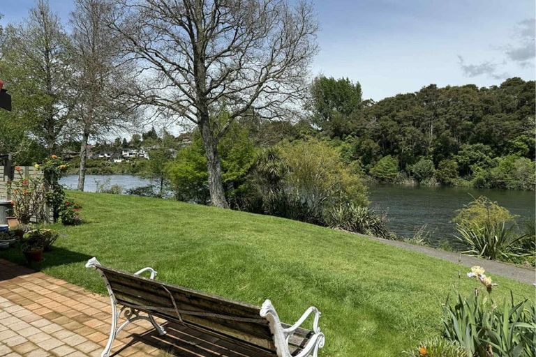 Photo of property in 26 Cheltenham Close, Flagstaff, Hamilton, 3210