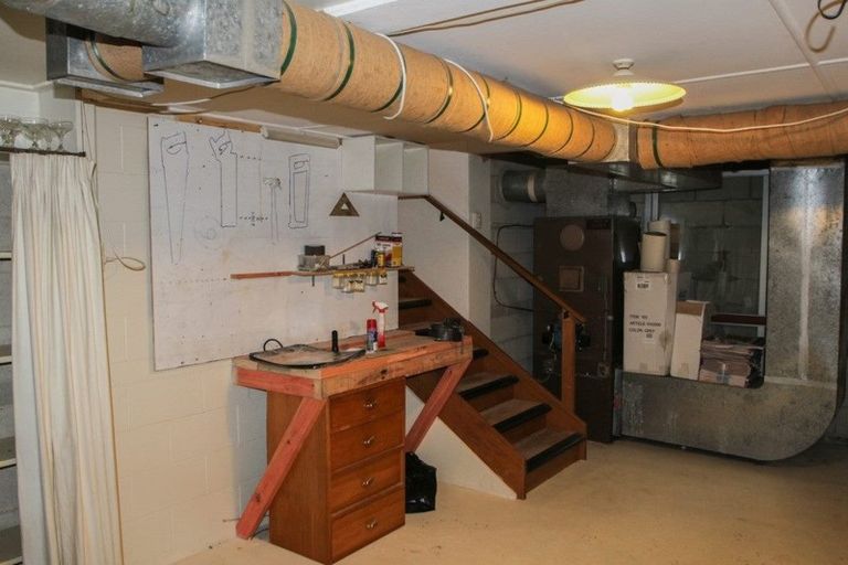 Photo of property in 39 Awamoa Road, Holmes Hill, Oamaru, 9401