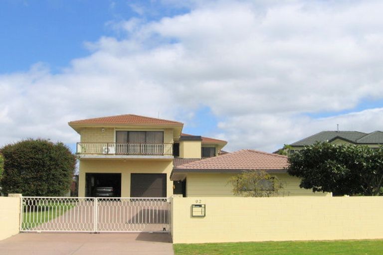 Photo of property in 92 Dickson Road, Papamoa Beach, Papamoa, 3118