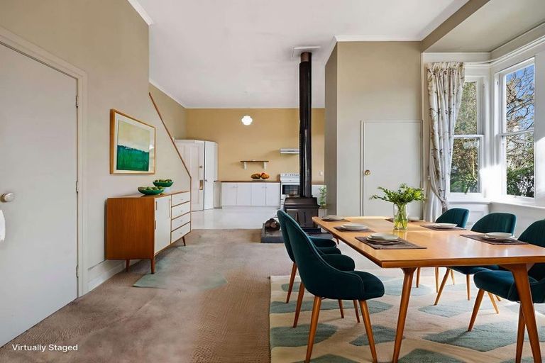 Photo of property in 21 Neidpath Road, The Glen, Dunedin, 9011