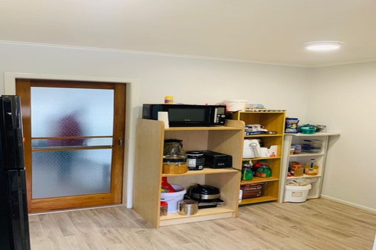 Photo of property in 2/42 Glen Avenue, Papatoetoe, Auckland, 2025