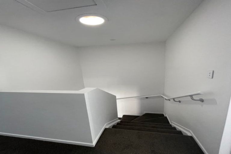 Photo of property in 26 Raupeti Lane, Henderson, Auckland, 0612