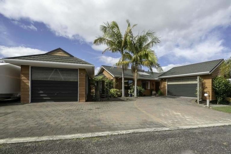 Photo of property in 15 Kakapu Road, Okiato, Russell, 0272