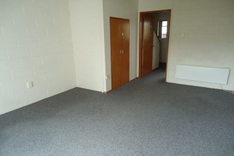 Photo of property in 1/30 Picton Avenue, Riccarton, Christchurch, 8011