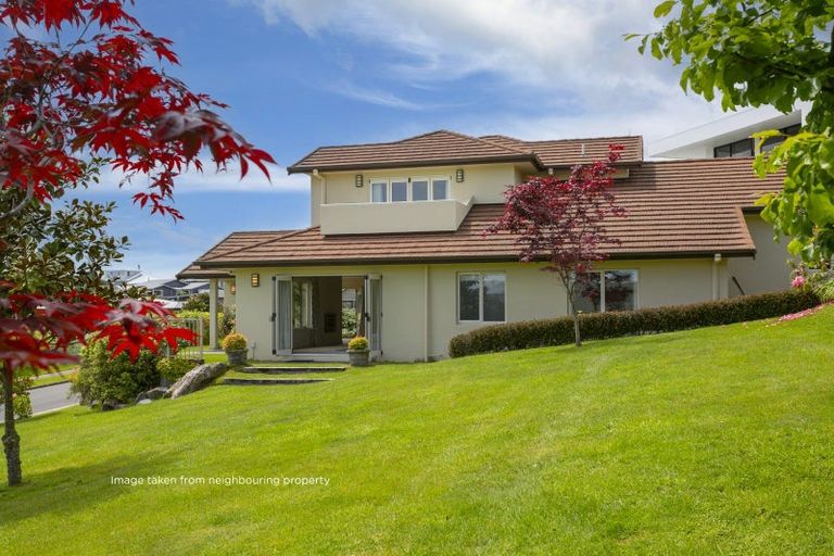 Photo of property in 24 Botanical Heights Drive, Waipahihi, Taupo, 3330