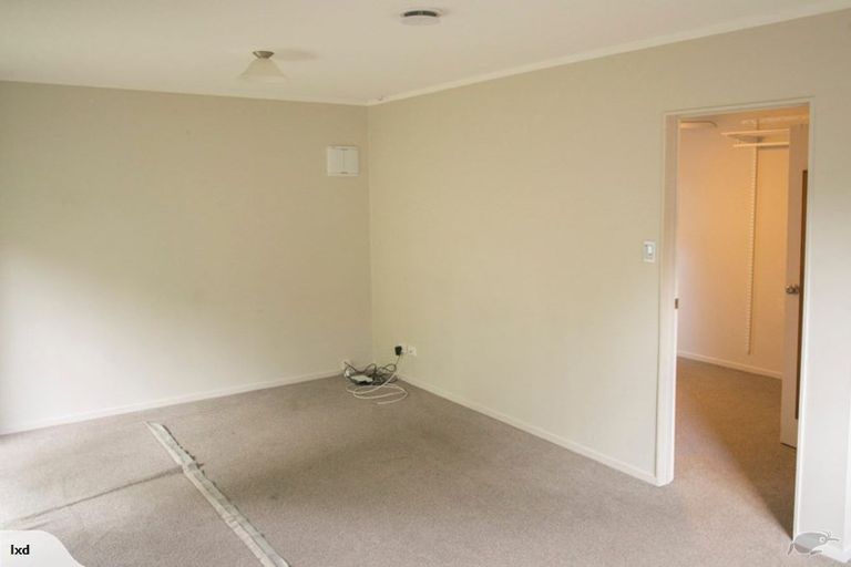 Photo of property in 10 Woodstock Road, Forrest Hill, Auckland, 0620