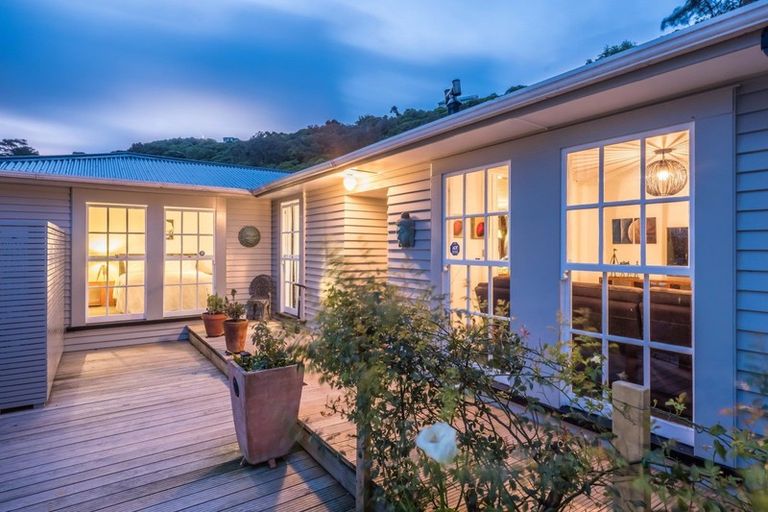 Photo of property in 119 Miramar North Road, Miramar, Wellington, 6022