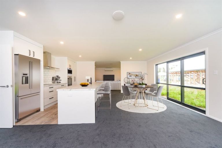 Photo of property in 53 Hereford Street, Marton, 4710