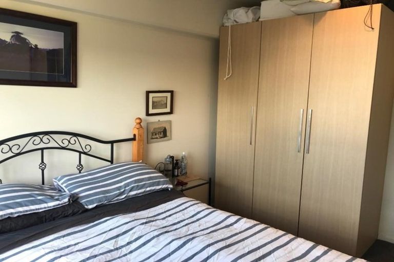 Photo of property in Capital Hill Apartments, 18/54 Hill Street, Thorndon, Wellington, 6011