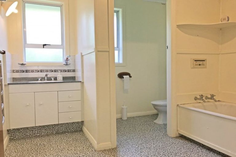 Photo of property in 464 Owaka Valley Road, Owaka, 9586