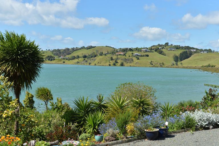 Photo of property in 813 Whangarei Heads Road, Parua Bay, Whangarei, 0174