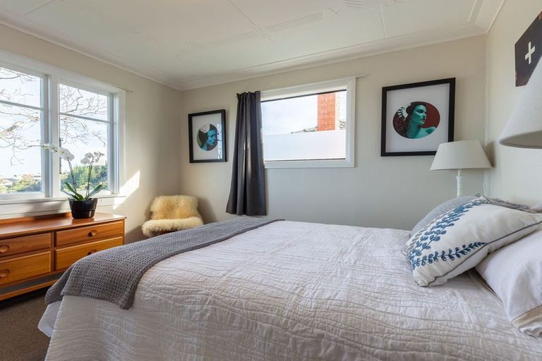 Photo of property in 157 Easther Crescent, Kew, Dunedin, 9012