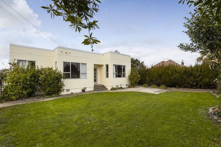 Photo of property in 30 Hutcheson Street, Mayfield, Blenheim, 7201