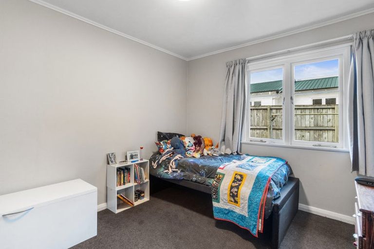 Photo of property in 12 Campbell Street, Leamington, Cambridge, 3432