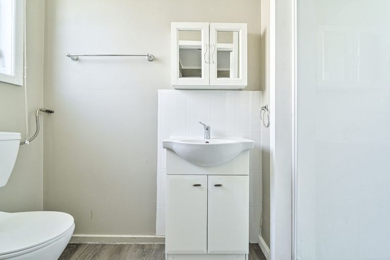 Photo of property in 805a Hastings Street North, Hastings, 4122