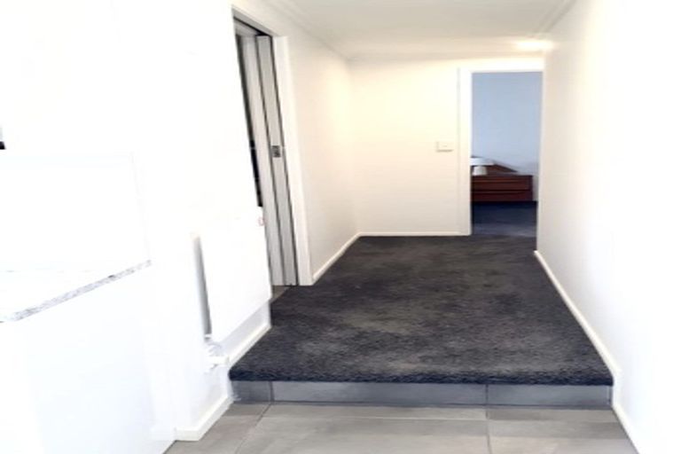 Photo of property in 1/88 East Coast Road, Milford, Auckland, 0620