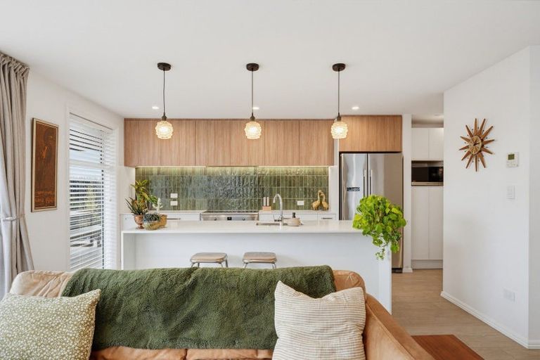 Photo of property in 4 Olearia Lane, Woodend, 7610