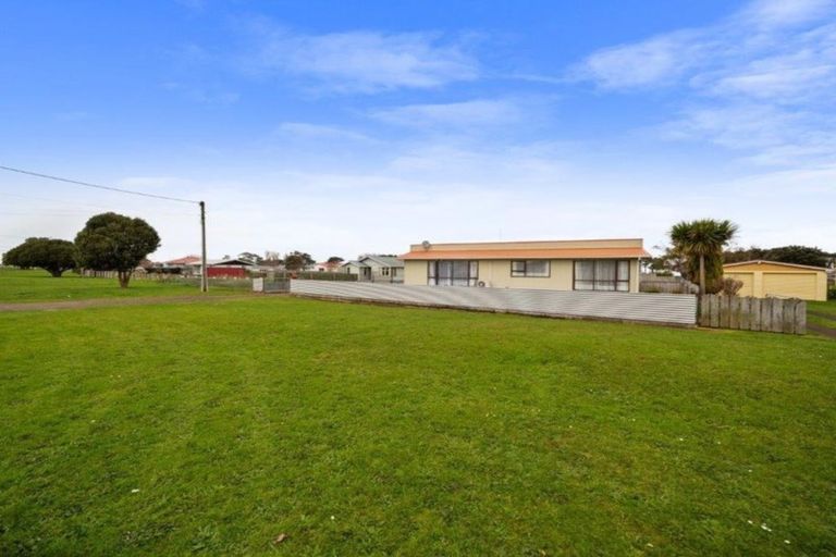 Photo of property in 46 Kapuni Street, Manaia, 4612