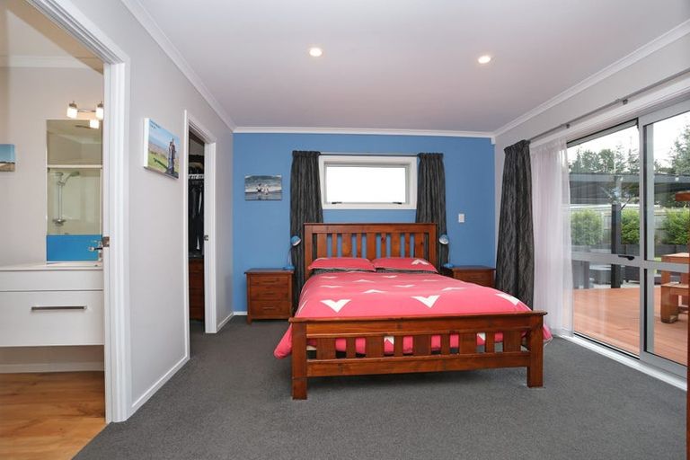 Photo of property in 3 Guthrie Court, Bulls, 4818