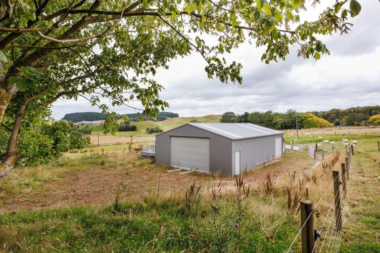 Photo of property in 322 Finnis Road, Pohangina, Feilding, 4775