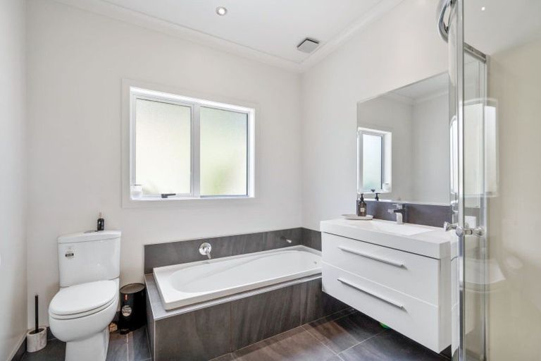 Photo of property in 442 Whananaki Road North, Opuawhanga, Hikurangi, 0181