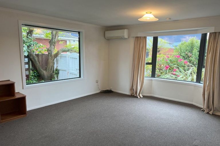 Photo of property in 2/205 Matsons Avenue, Papanui, Christchurch, 8053