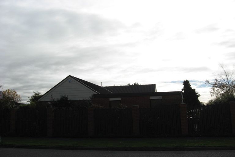 Photo of property in 148 Sawyers Arms Road, Northcote, Christchurch, 8052