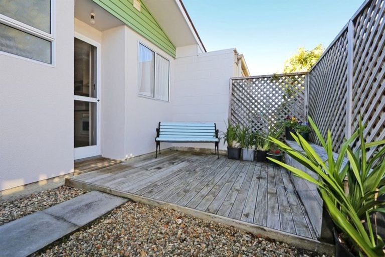 Photo of property in 1/1 Forward Street, Greenmeadows, Napier, 4112