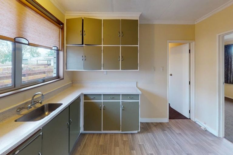 Photo of property in 42 Terry Crescent, Milson, Palmerston North, 4414