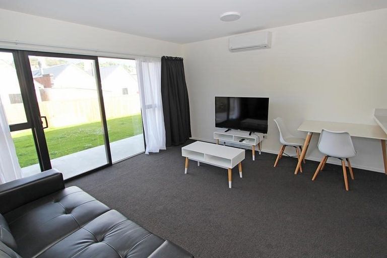Photo of property in 2/377 Leith Street, North Dunedin, Dunedin, 9016