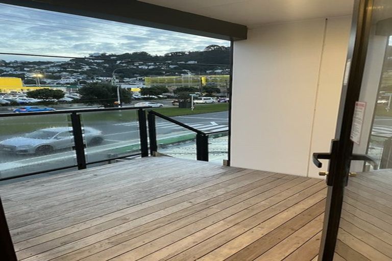 Photo of property in 1/101 Rongotai Road, Wellington, 6022