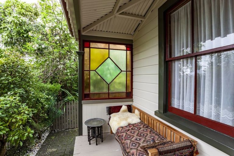 Photo of property in 8 Paradise Road, Napier South, Napier, 4110