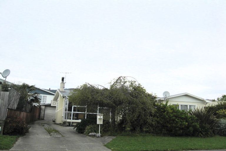 Photo of property in 49 Marlowe Street, Stoke, Nelson, 7011